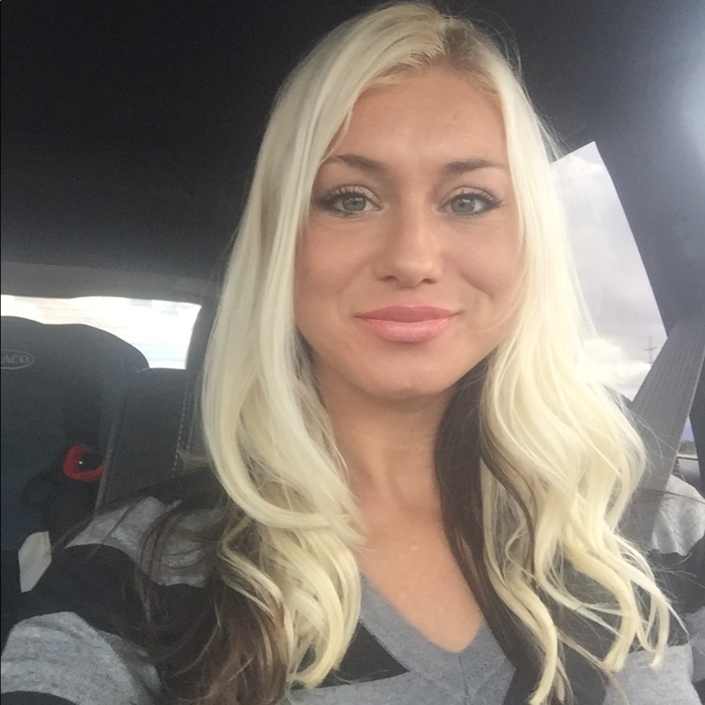 Meet your Posher, Jen